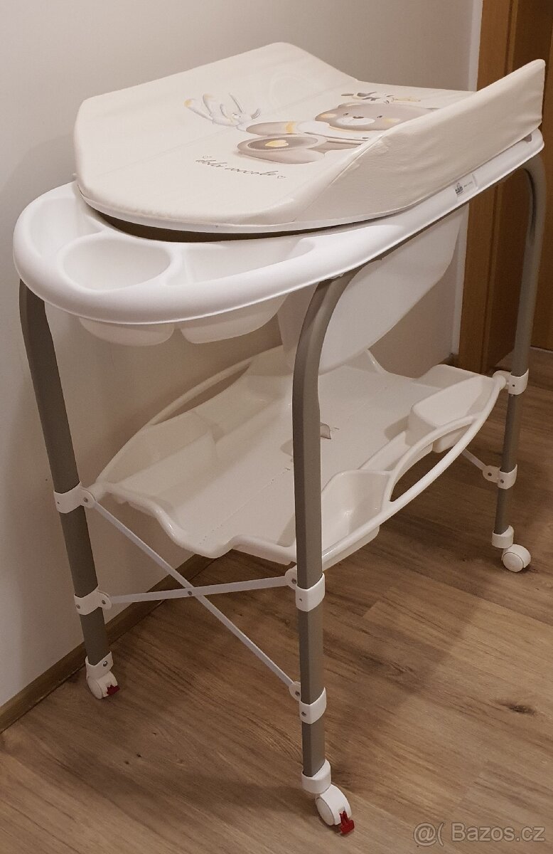 Přebalovací stůl CAM Cambio col.240