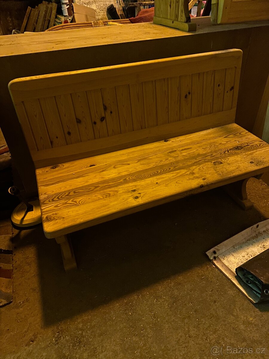 Dřevěné lavice -nové
