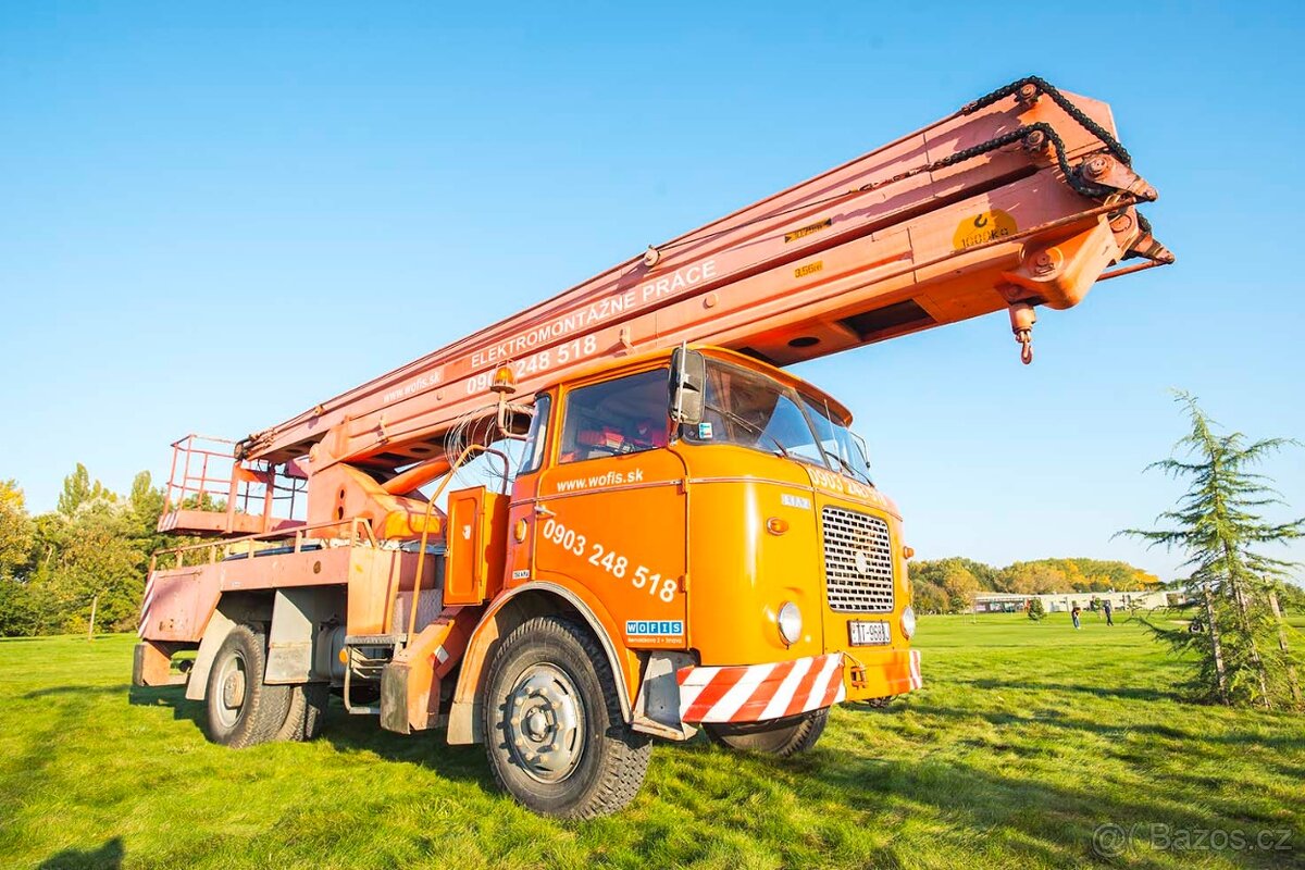 Montážni plošina LIAZ