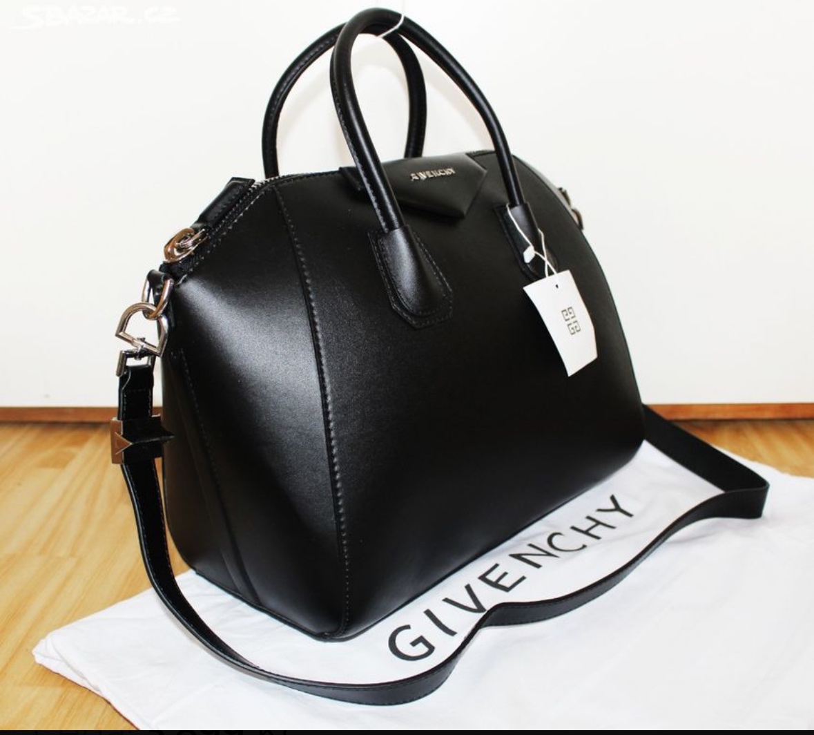 Kabelka Givenchy