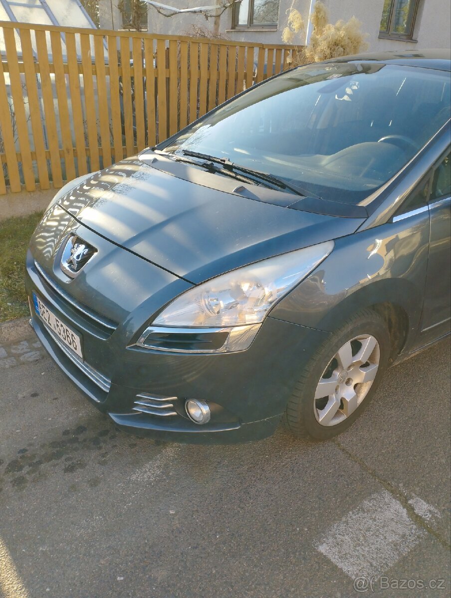 Prodám Peugeot 5008