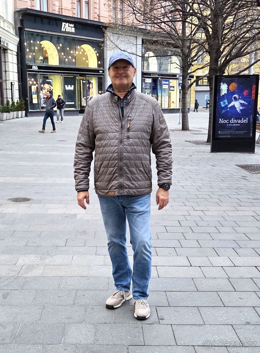 Pěkná přechodová (jaro, podzim) bunda Camel Active (L, XL)