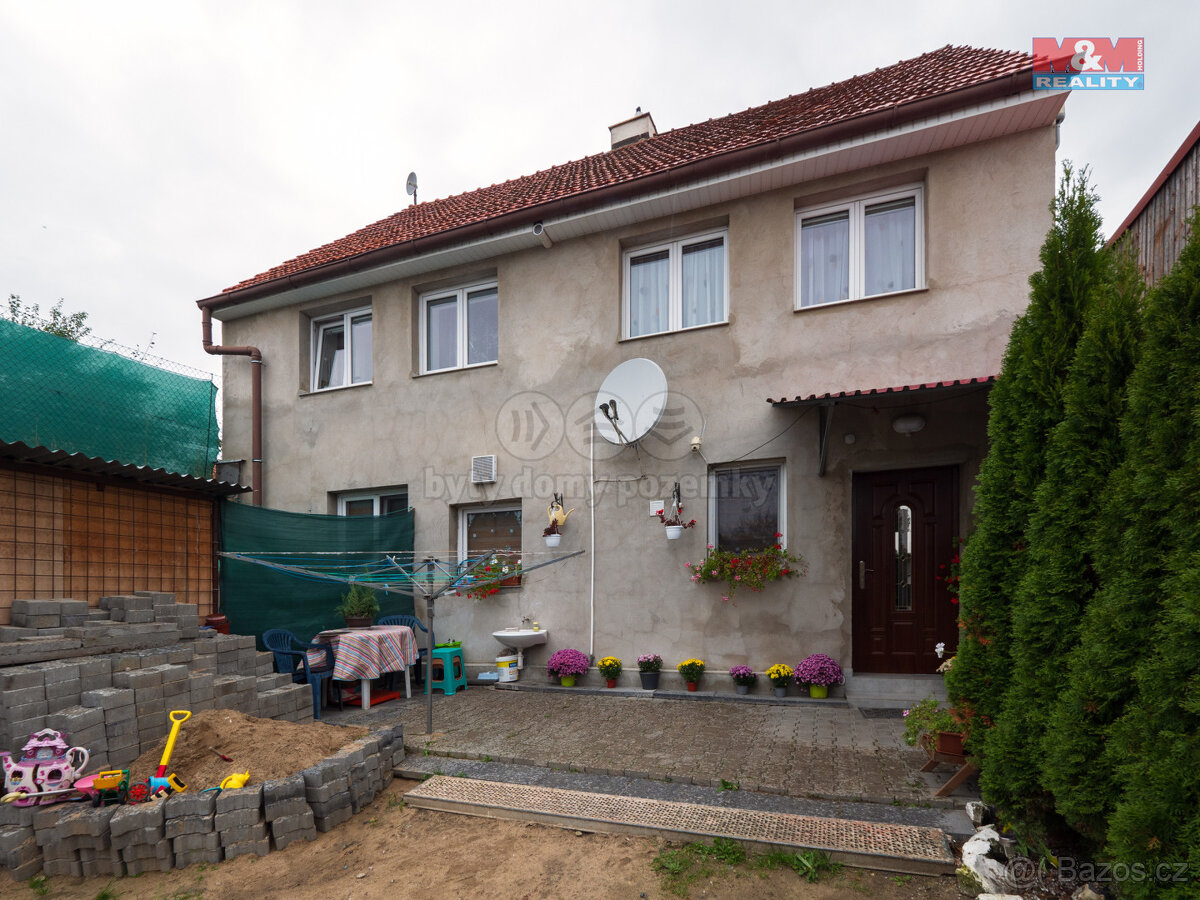 Prodej ubytovny, 20 lůžek, 135m², Jirny