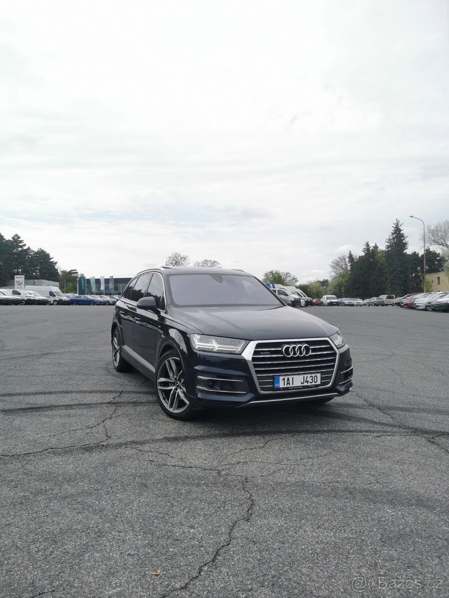 Audi Q7 3.0 TDI S-Line