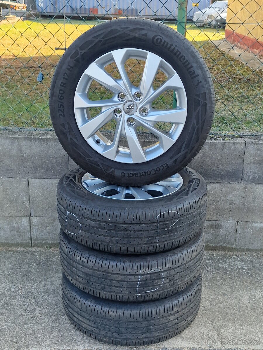 225/60/17 Originál Alu kola Hyundai Tuson