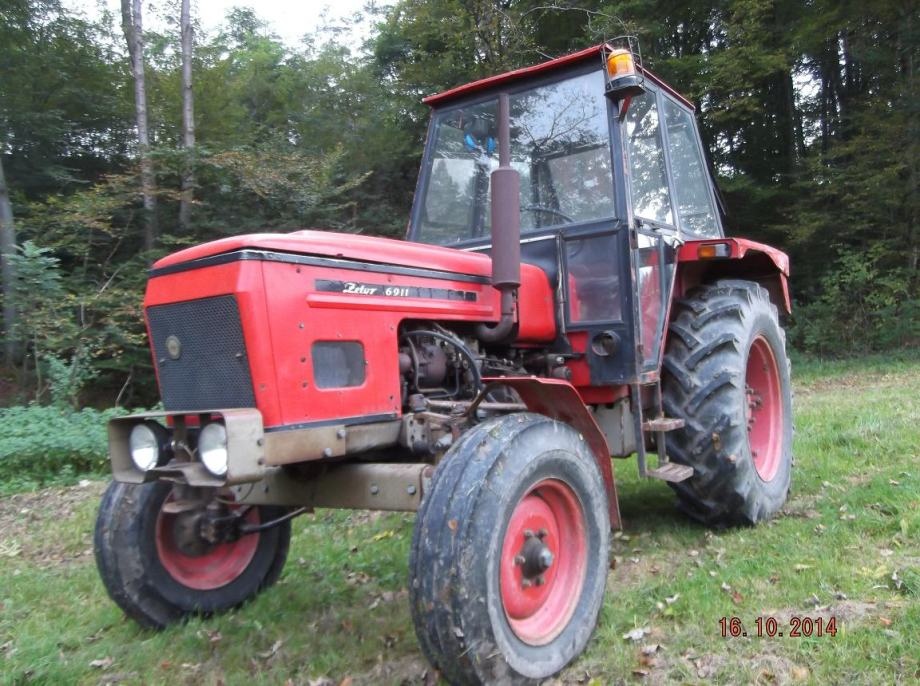 Prodám doklady na zetor 6911