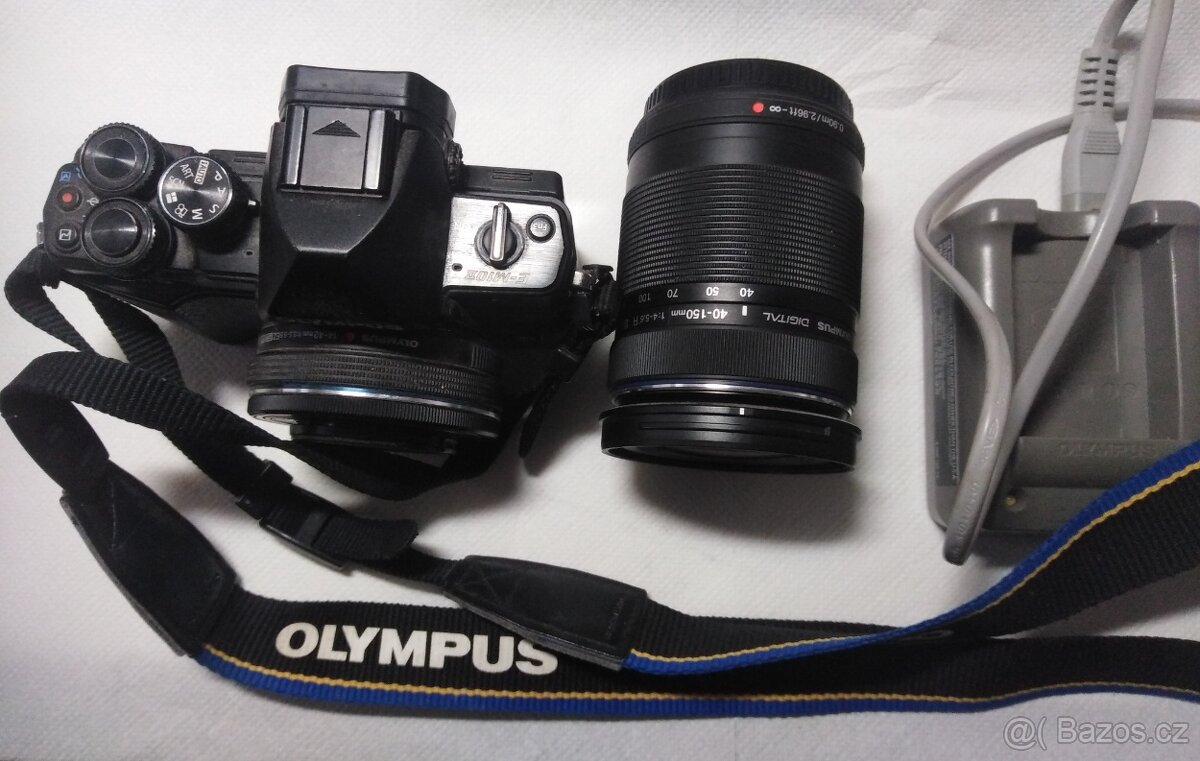 Olympus OM-D E-M10 Mark II + dva objektivy