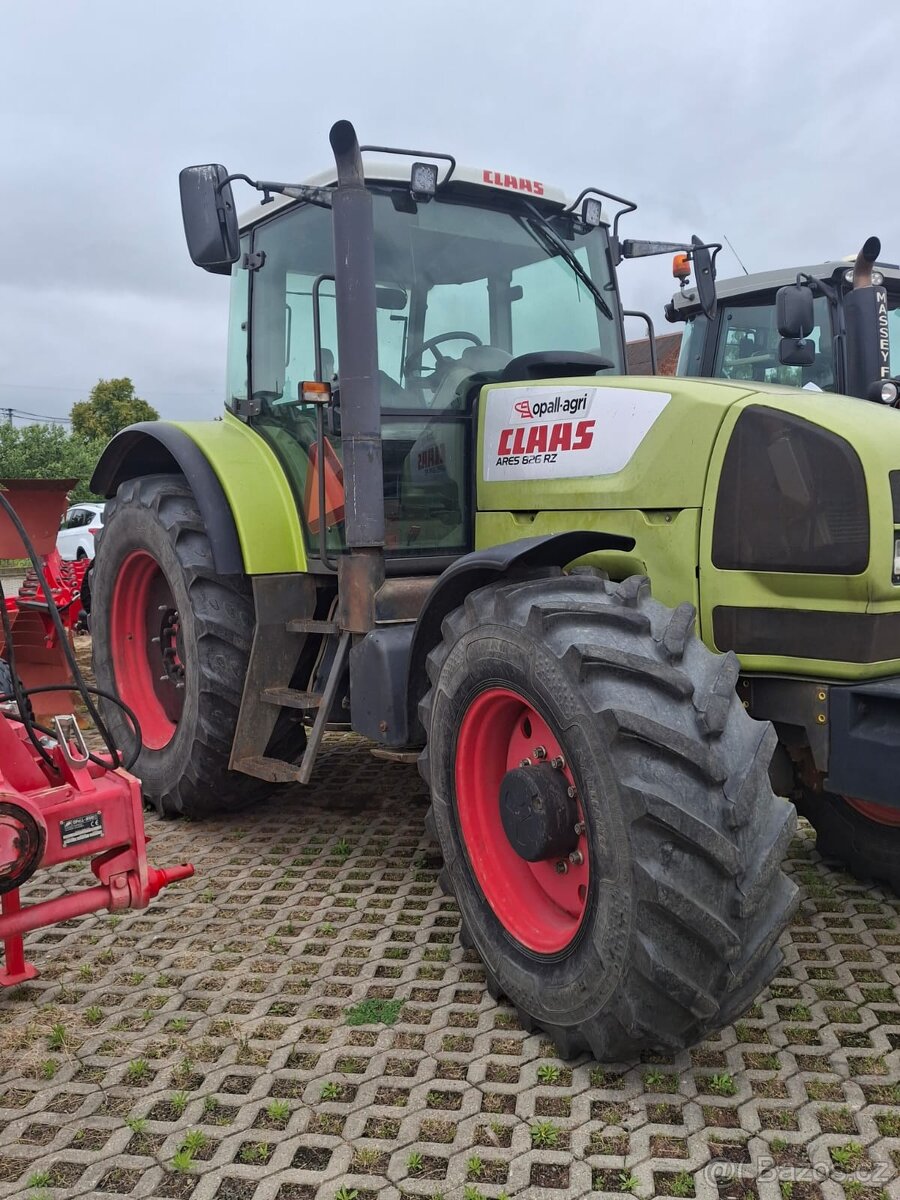 Traktor claas