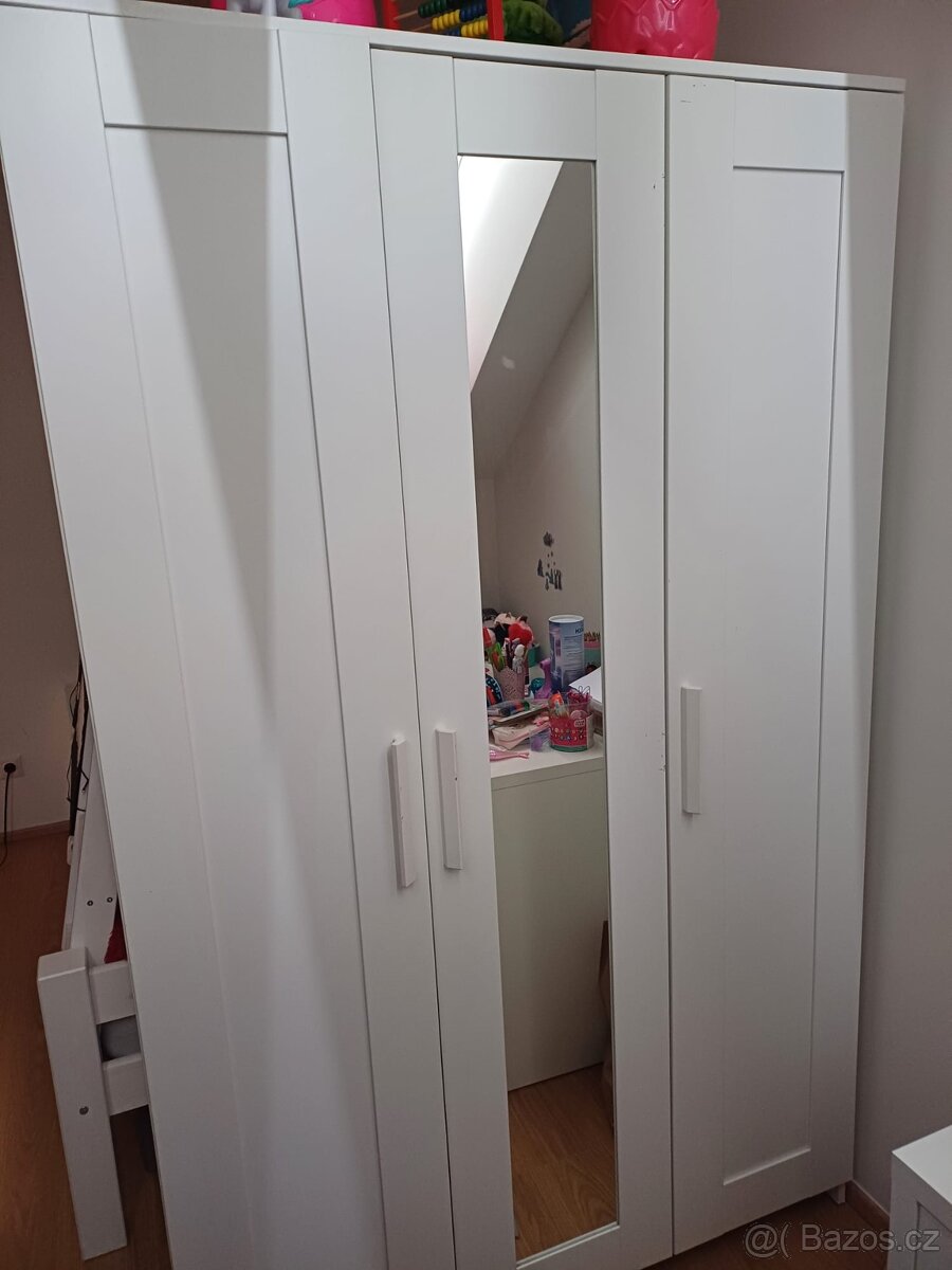 Skříň Brimnes
