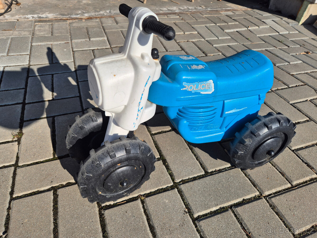 Dětská odrážedlo motorka