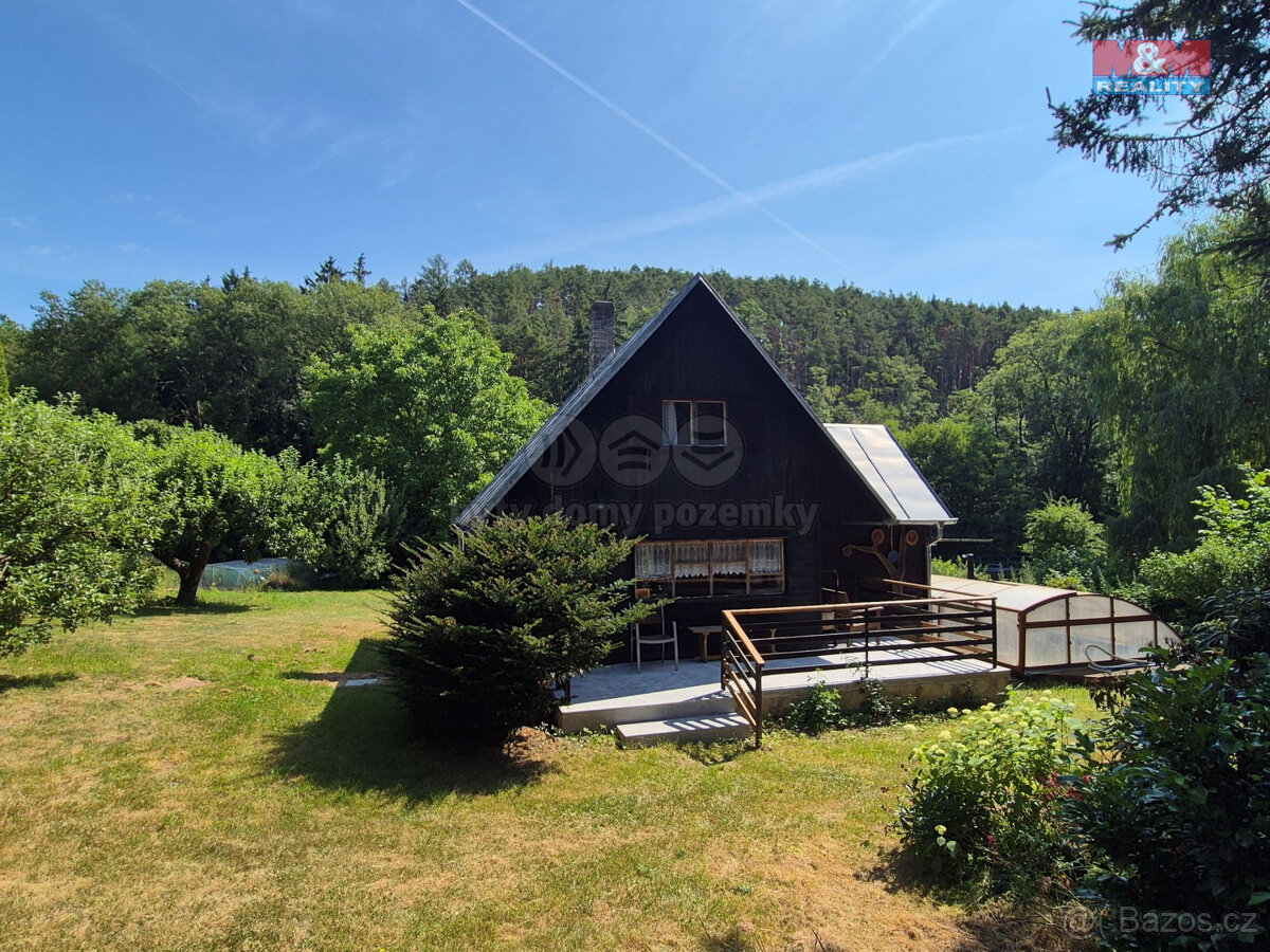 Prodej chaty, 76 m², Borotice, terasa, bazén