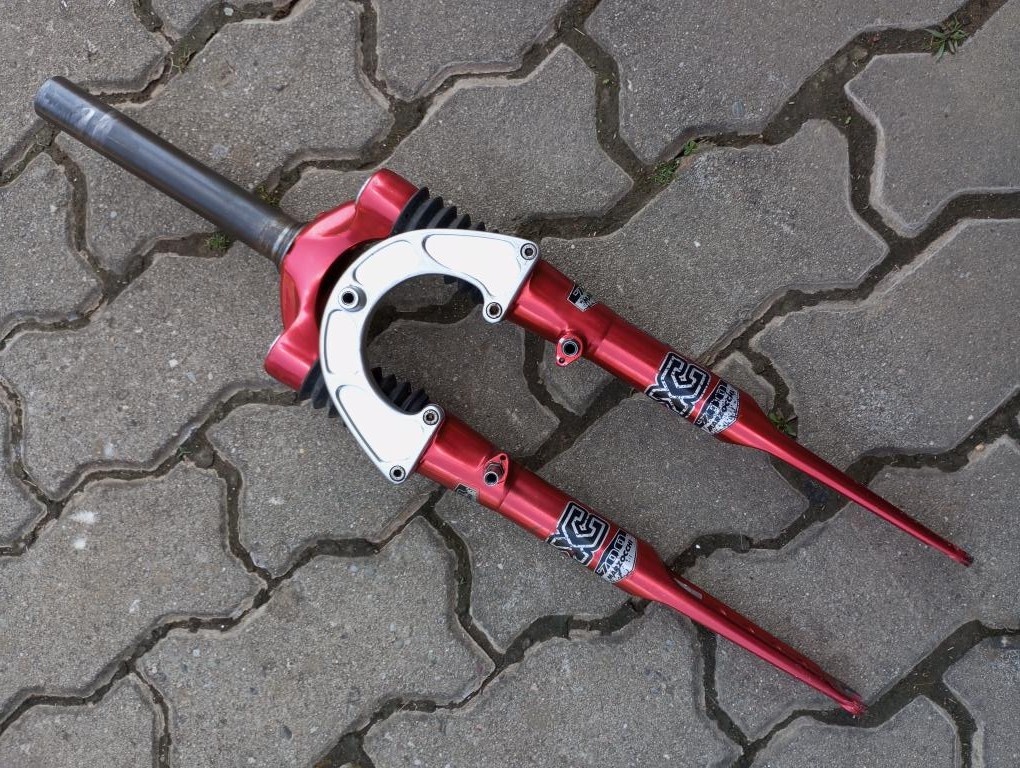 retro vidlice Marzocchi XC 700
