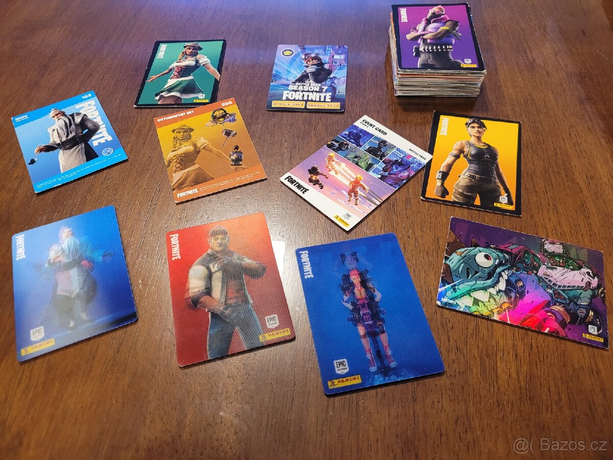Sběratelské karty Fortnite, přes 60 ks.