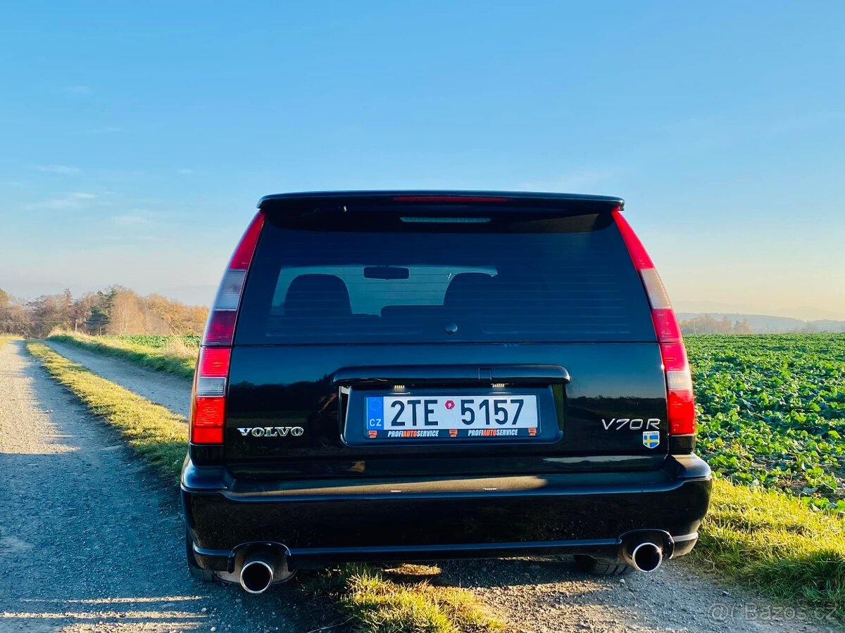 Volvo V 70R