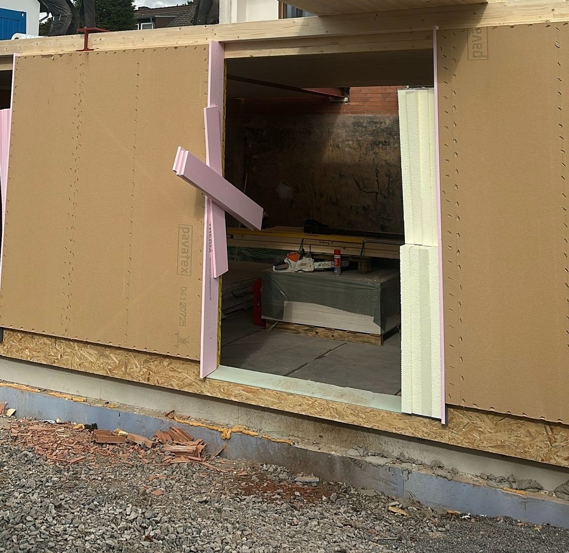 Hľadáme pracovníkov na výstavbu drevodomov - Tesár