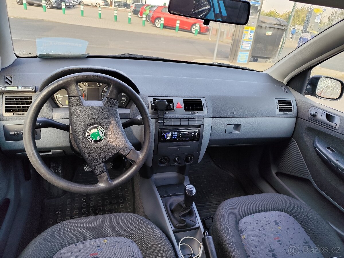 Škoda fabie 1,2 benzín