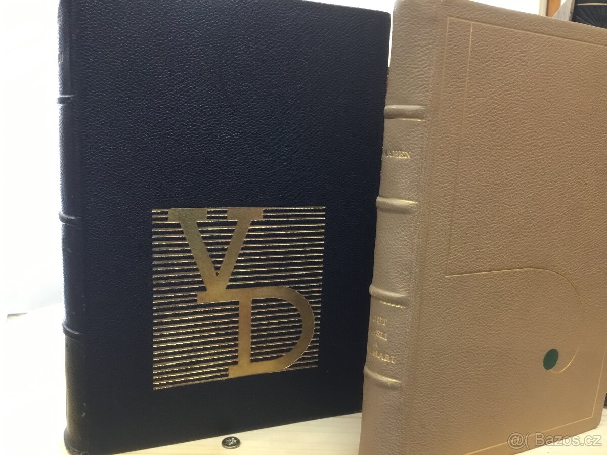 Knihy velke mnozstvi