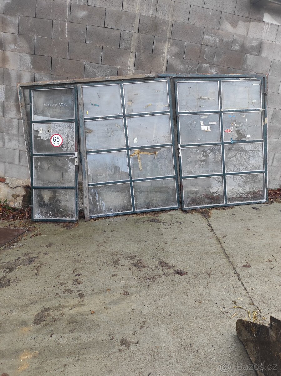 garážová vrata dílenská