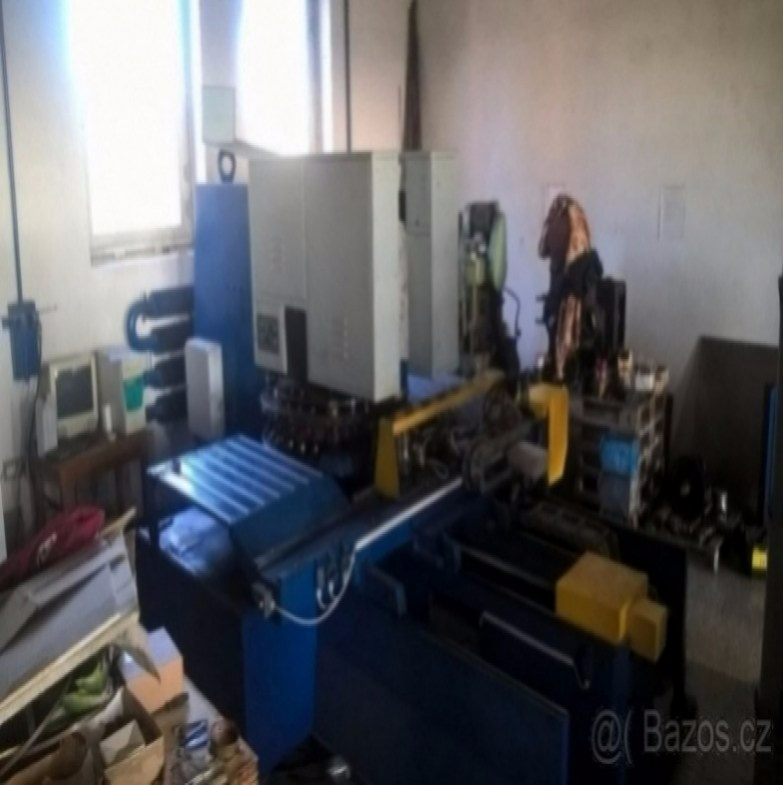 Vysekávací lis TGRJ 25 NC z roku 1990