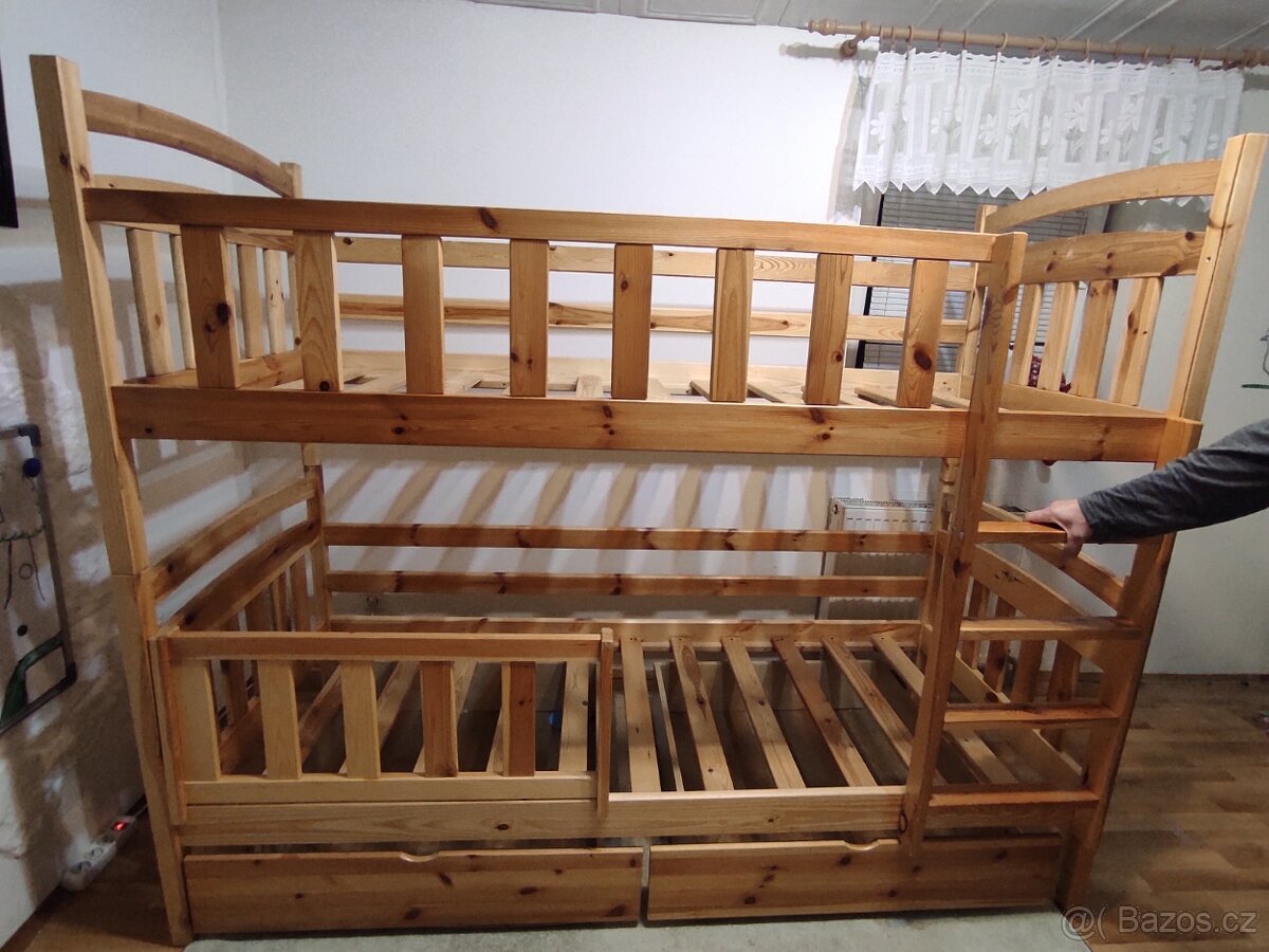 Patrová postel 800x200 masivní borovice