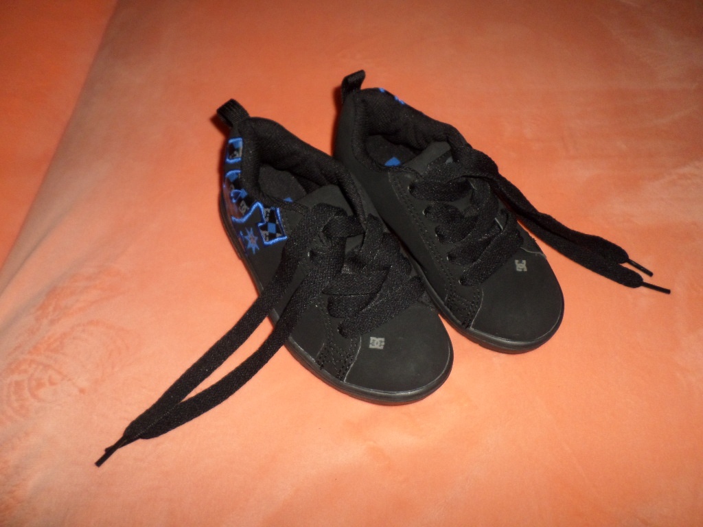 Chlapecké botasky " DC"- vel.17cm