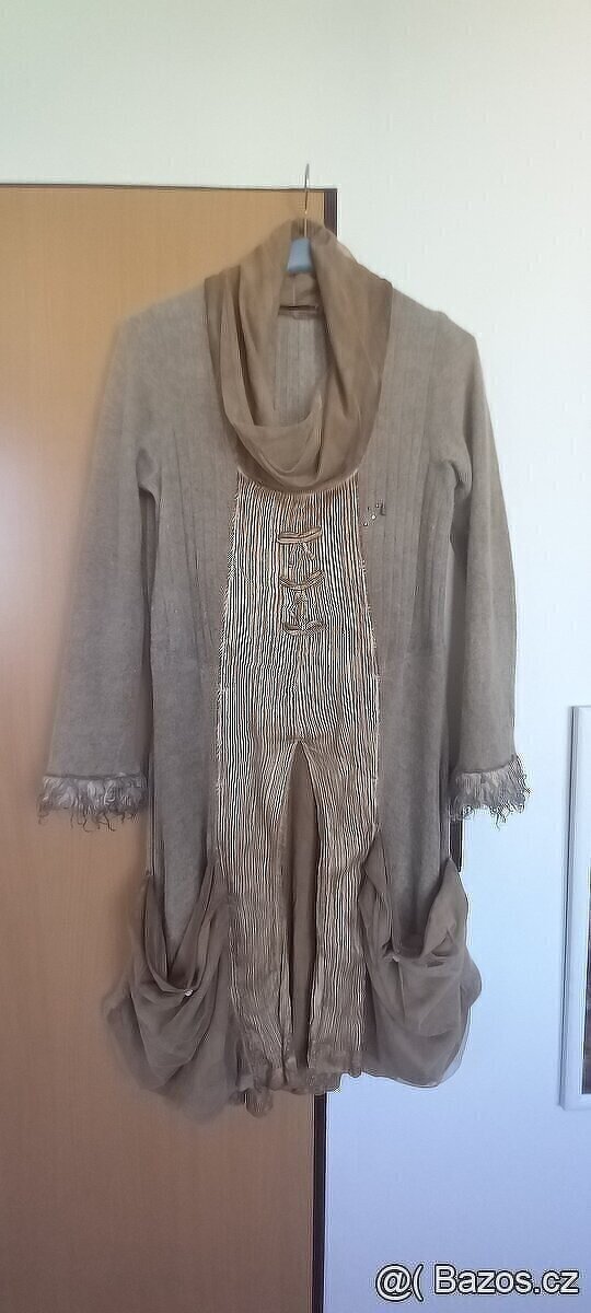 SLEVA Šaty značky ELISA CAVALETTI + dárek