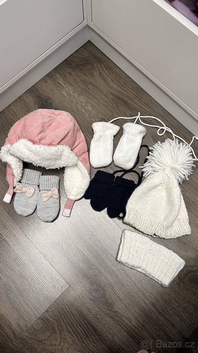 dětské zimní čepice a rukavice