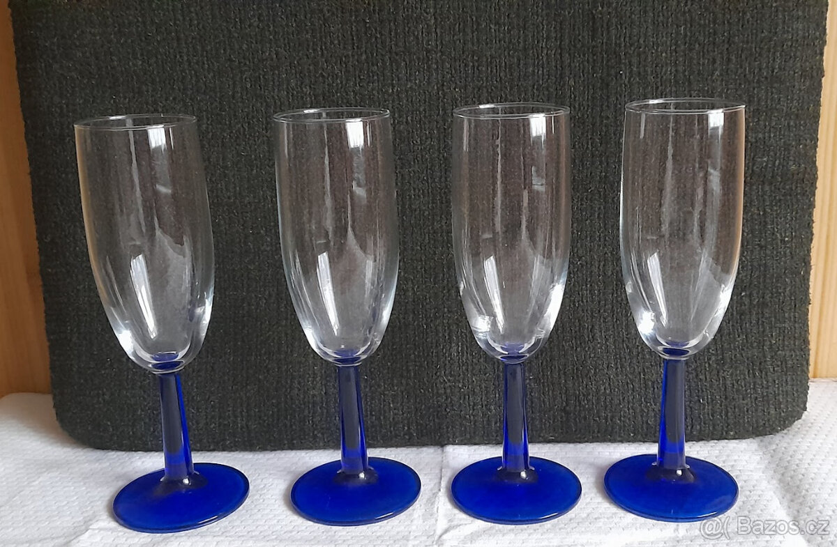 sklenice na víno