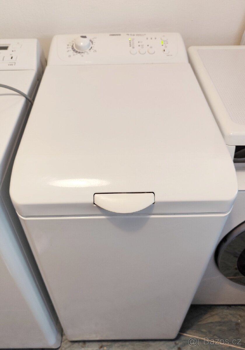 pračka s horním plněním Zanussi 5,5 kg