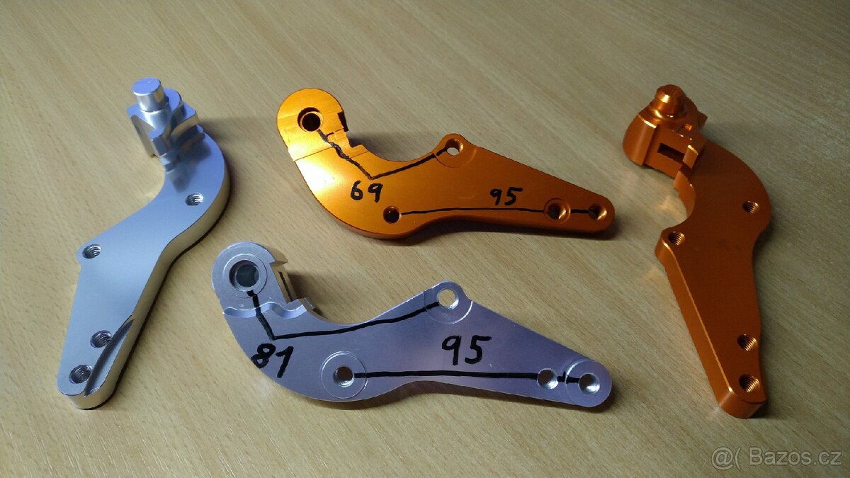 Brzdové adaptéry 320mm SuperMoto