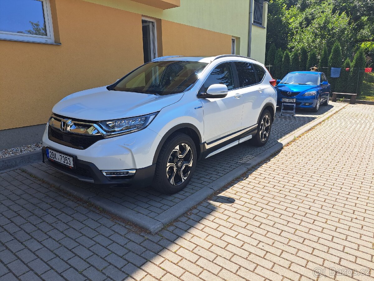 Honda CR-V Executive Hybrid 2.0i eHEV 9/2020 4X4 A1 stav