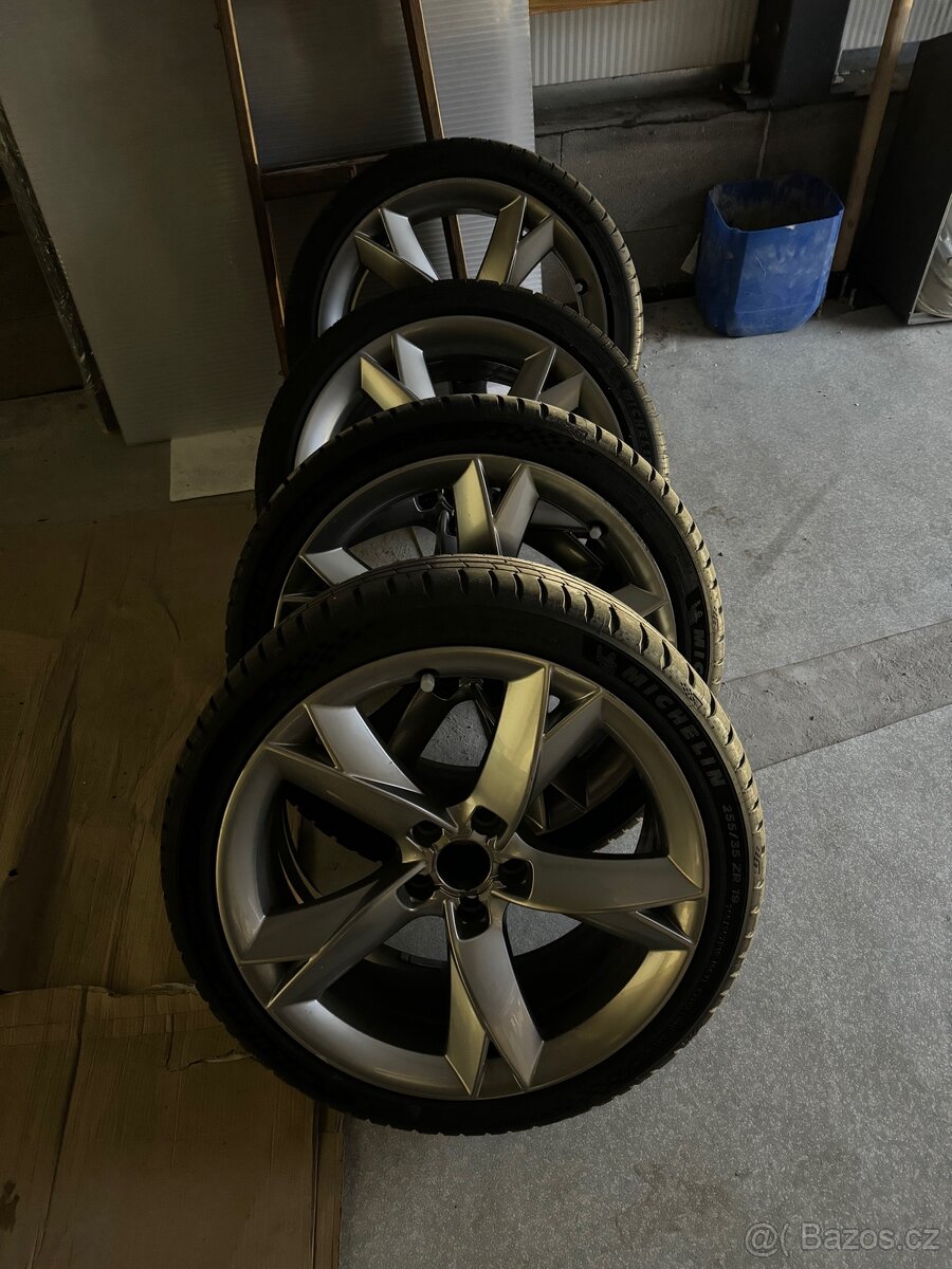 Originál kola Audi R19 vzorek 4x7mm, nová cena