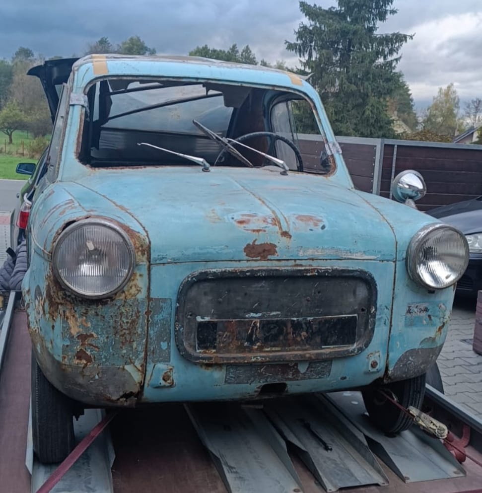 Sleva Vespa 400, rok 1958