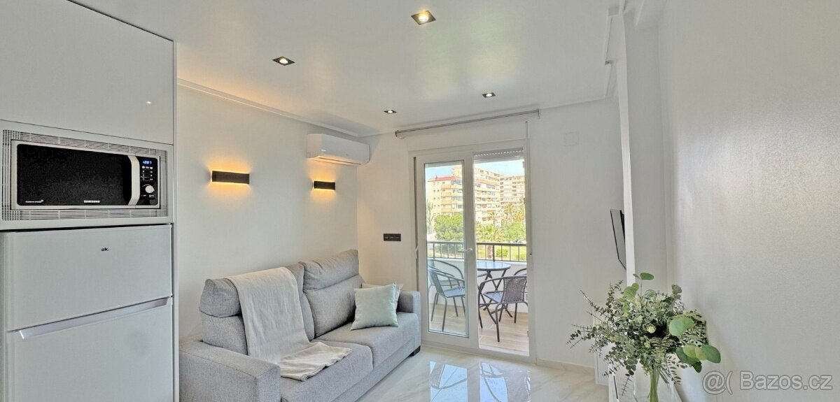 Stylový apartmán 2+kk s výhledem na moře – Torrevieja