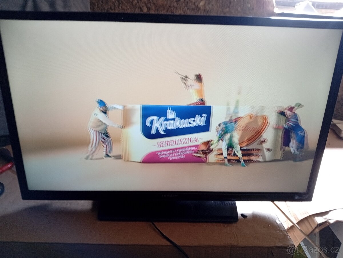 Tv Hitachi 80 cm má DVB t2