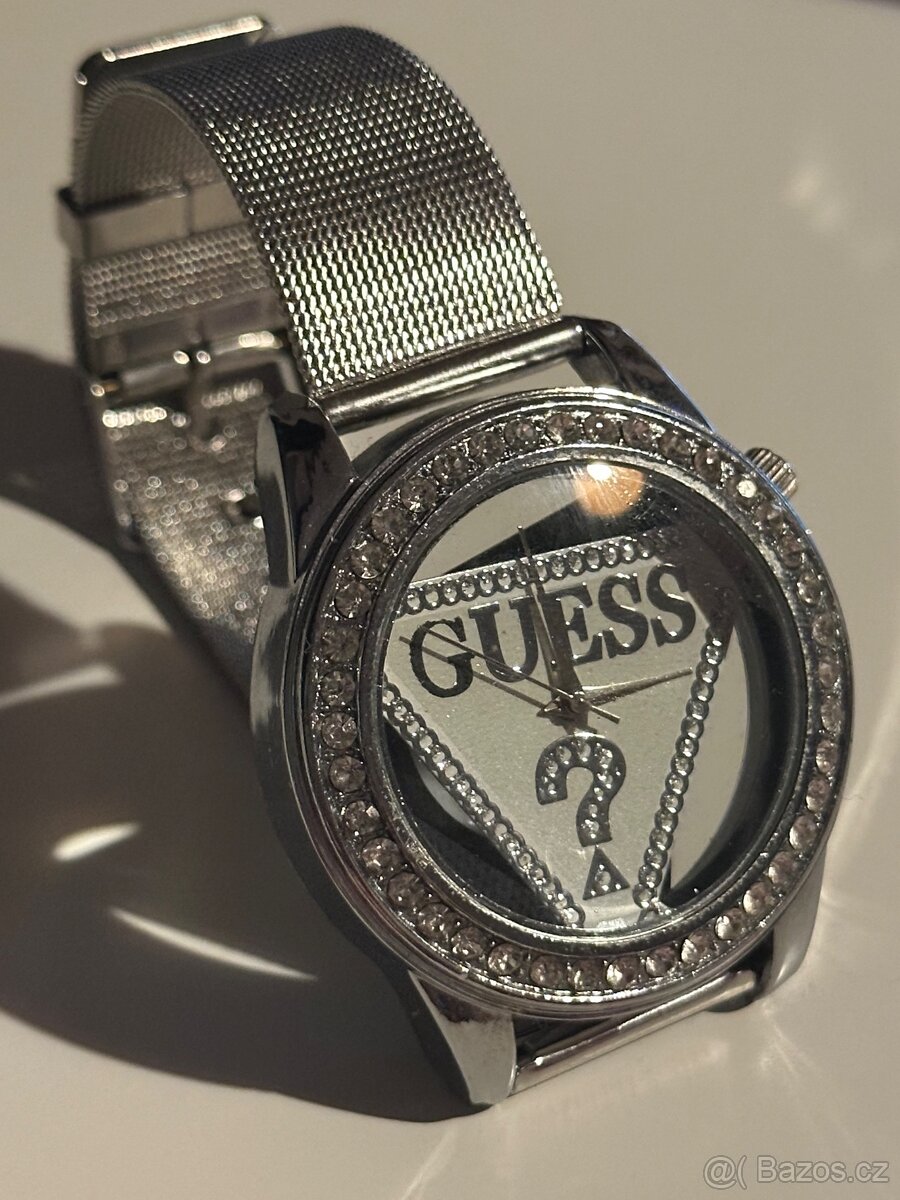 Hodinky guess funkcni top stav