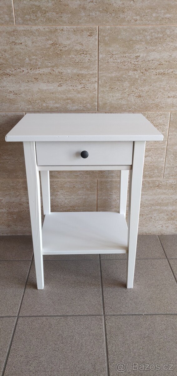 IKEA HEMNES Noční stolek, bílý, 46x35 cm