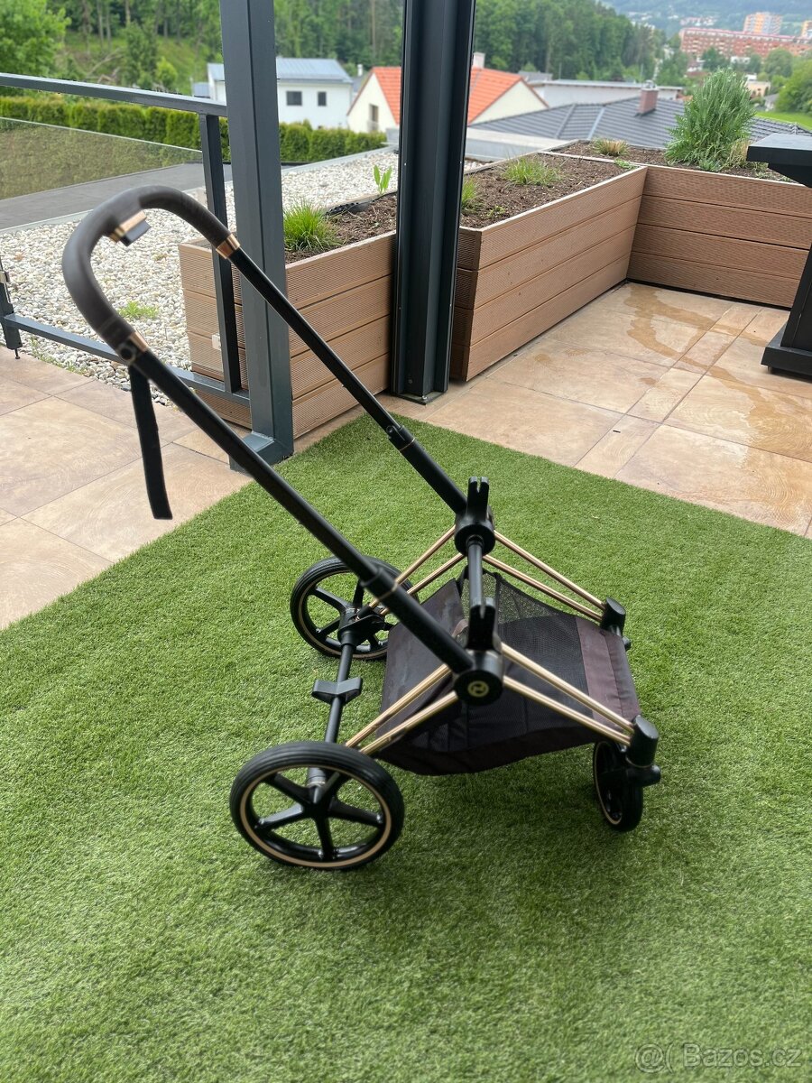Cybex Priam - super stav, korbička, sporťák + orig. přísl.