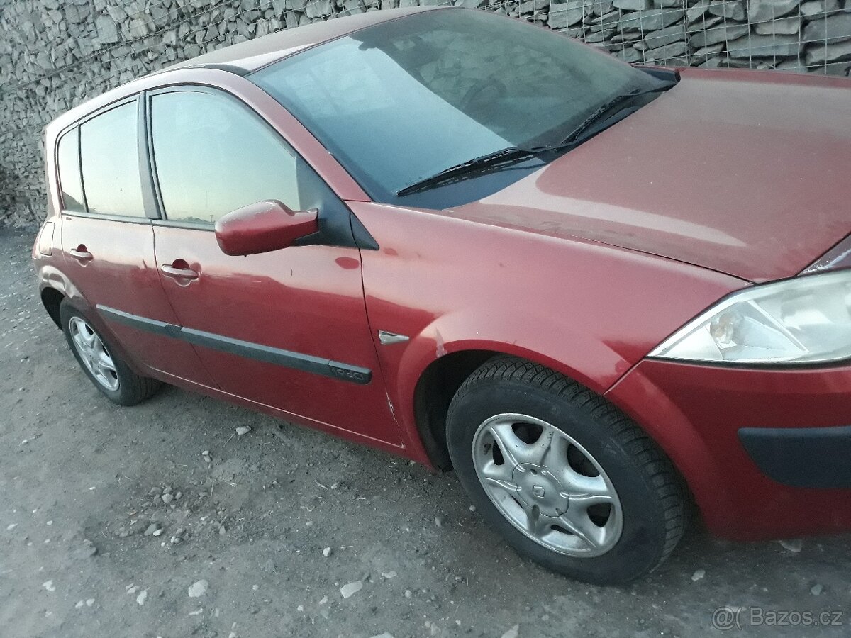Prodám dily renault megane 1.9 dci , a 1.5 dci