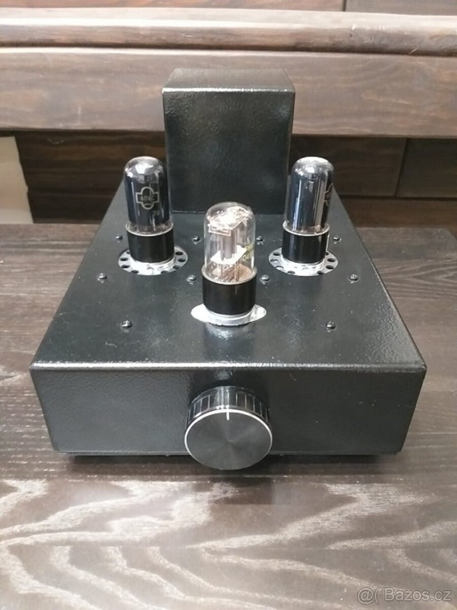 Elektronkový zesilovač