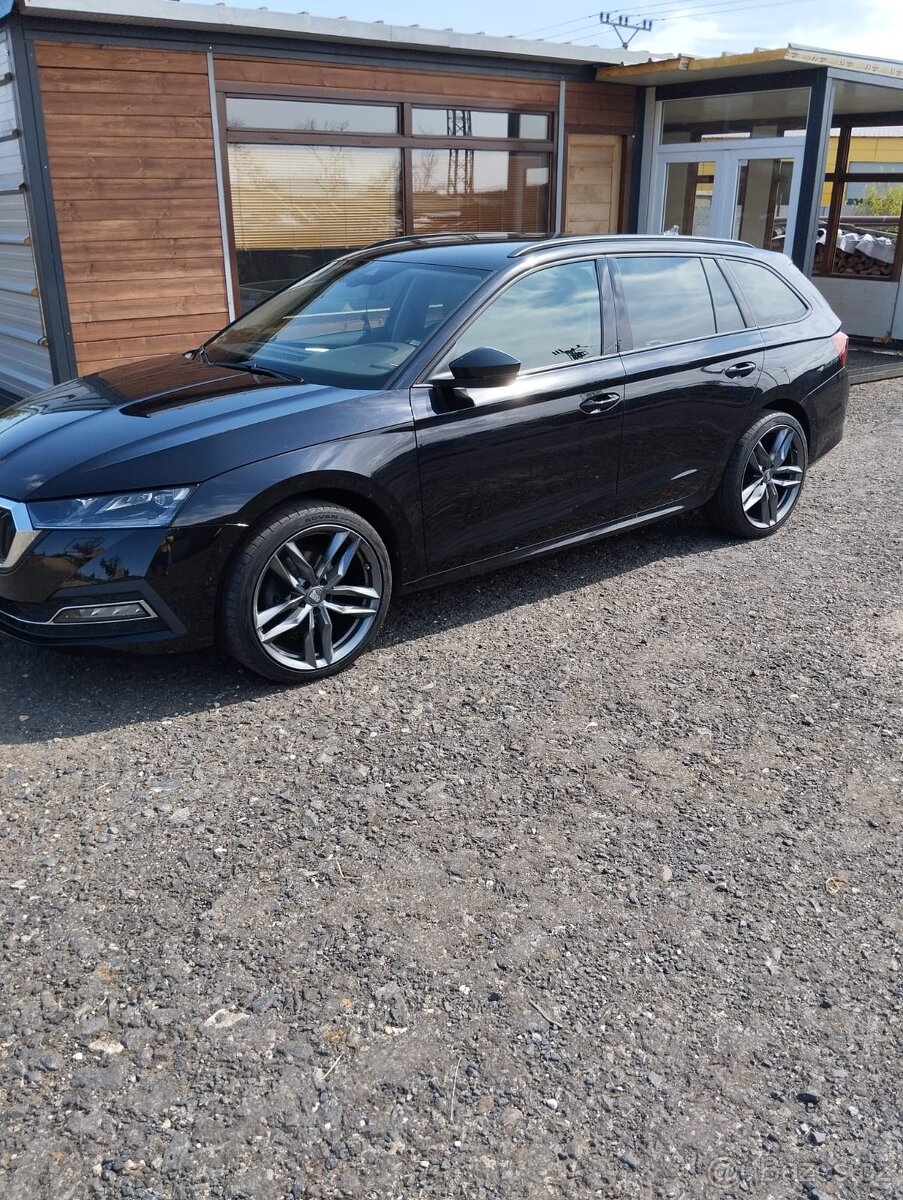 Škoda Octavia 4 First Edition