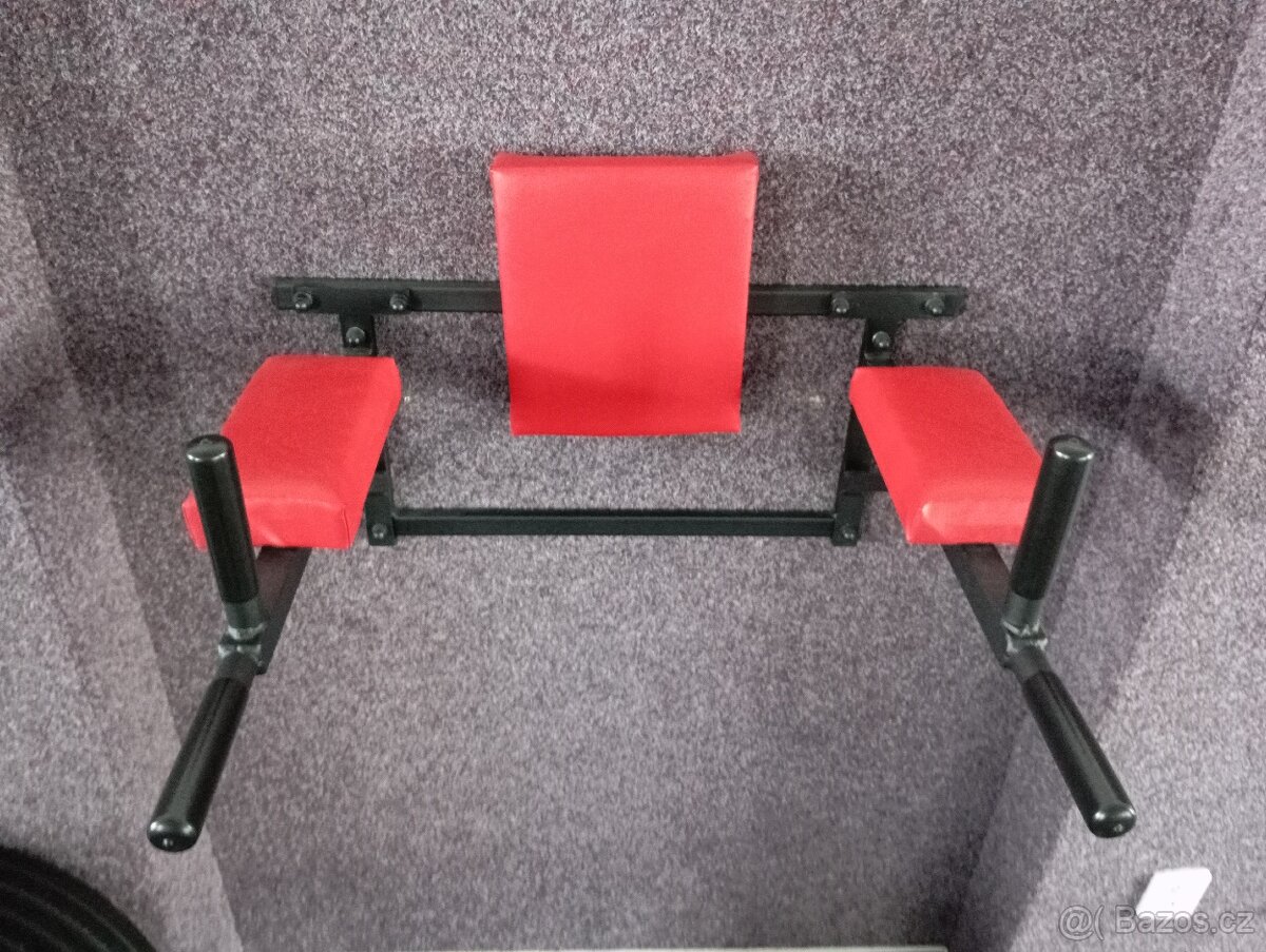 Nástěnná bradla