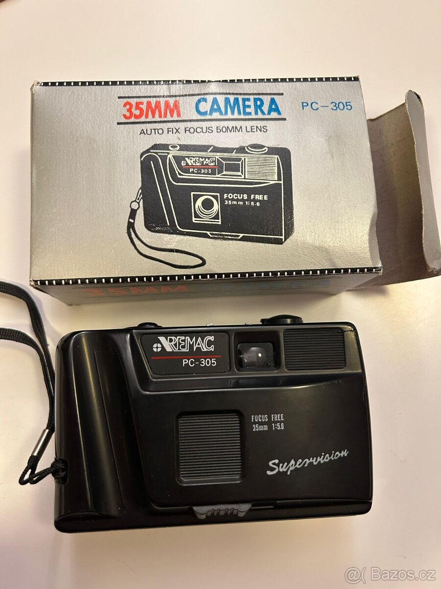 Starožitný fotoaparát Remac PC - 305