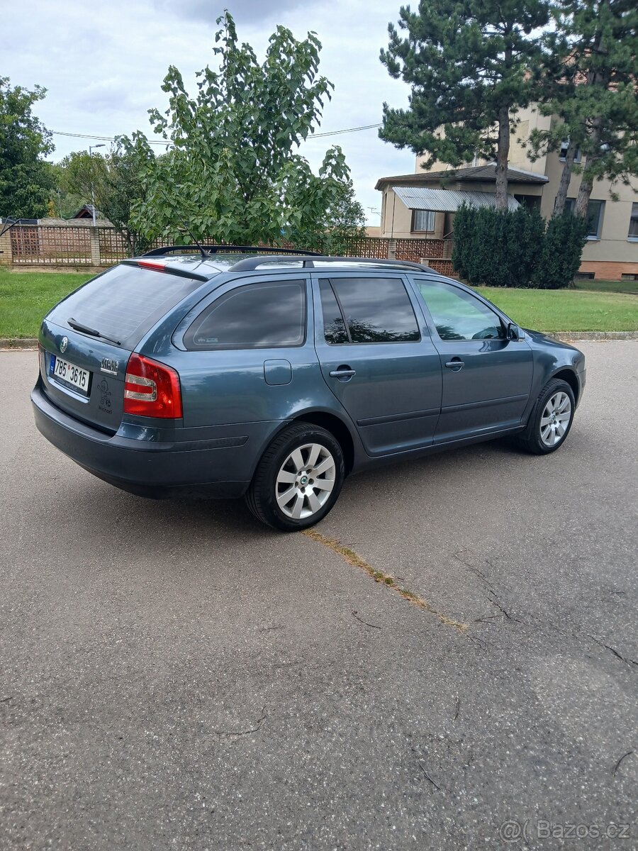 Škoda Octavia II combi 2.0Tdi 103kw Bkd po 2.majiteli