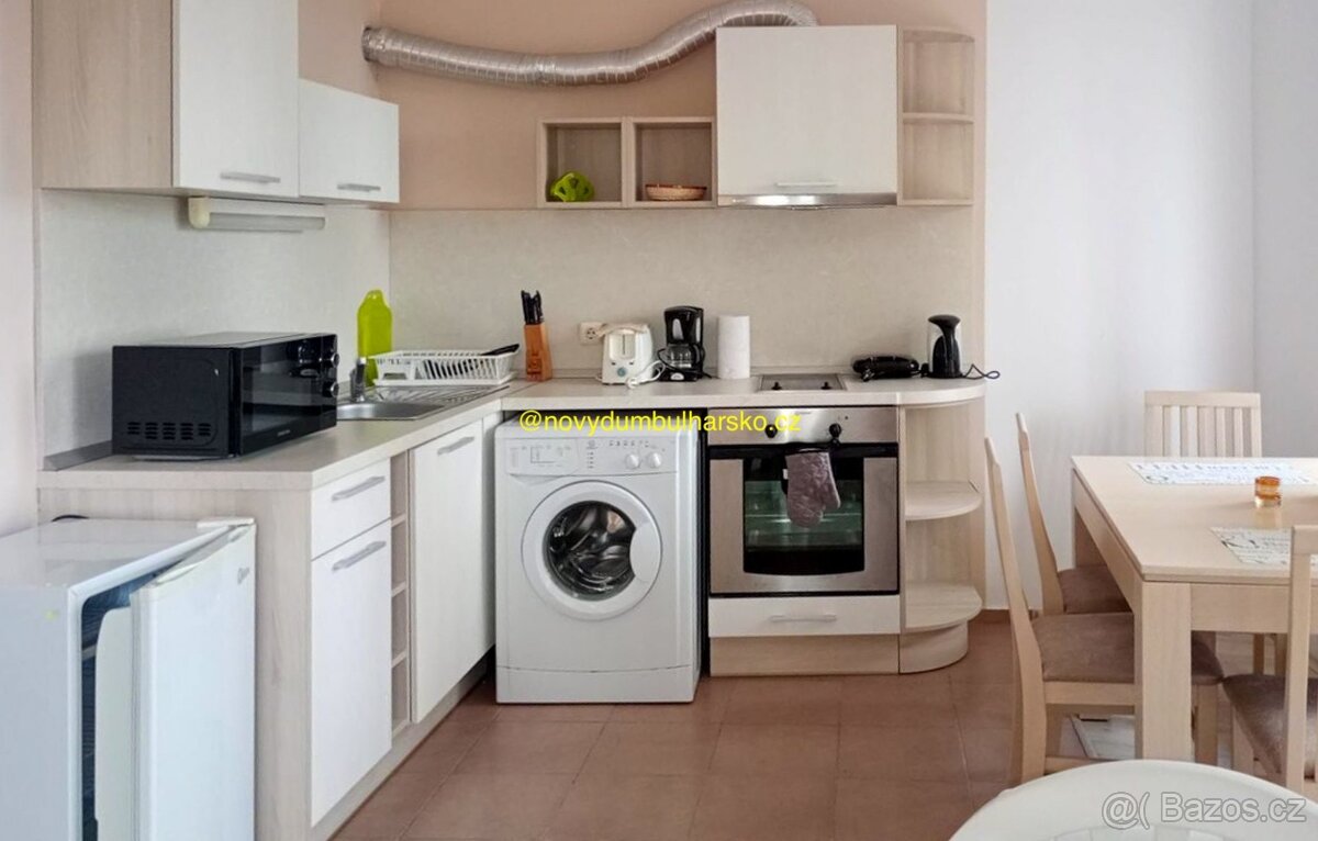 Studio 1+kk v Yasen, Slunecne pobrezi, Bulharsko, 65m2