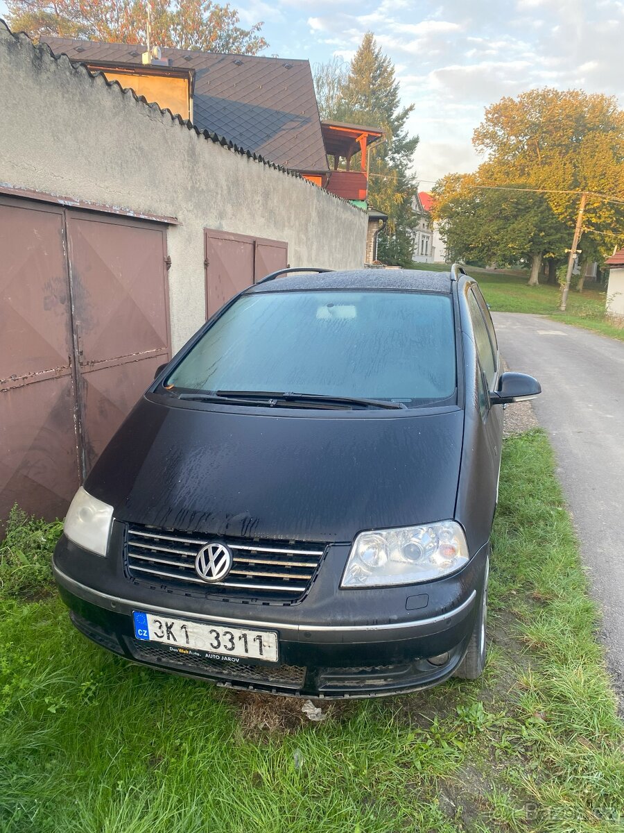 VW Sharan 2.0 tdi, facelift- Nová STK