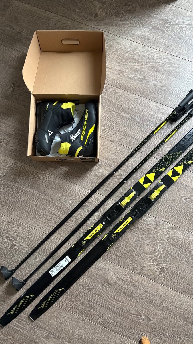 Set běžecké lyže