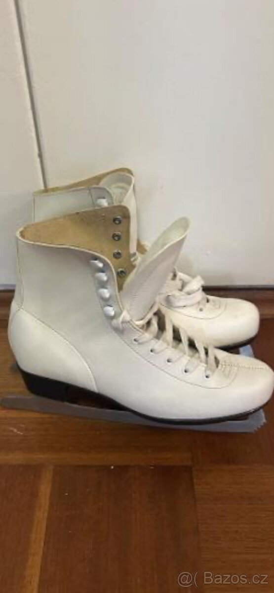 Dámské brusle vel. 42