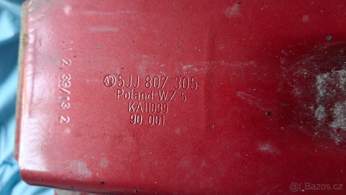 Zadní výztuha Rapid spaceback