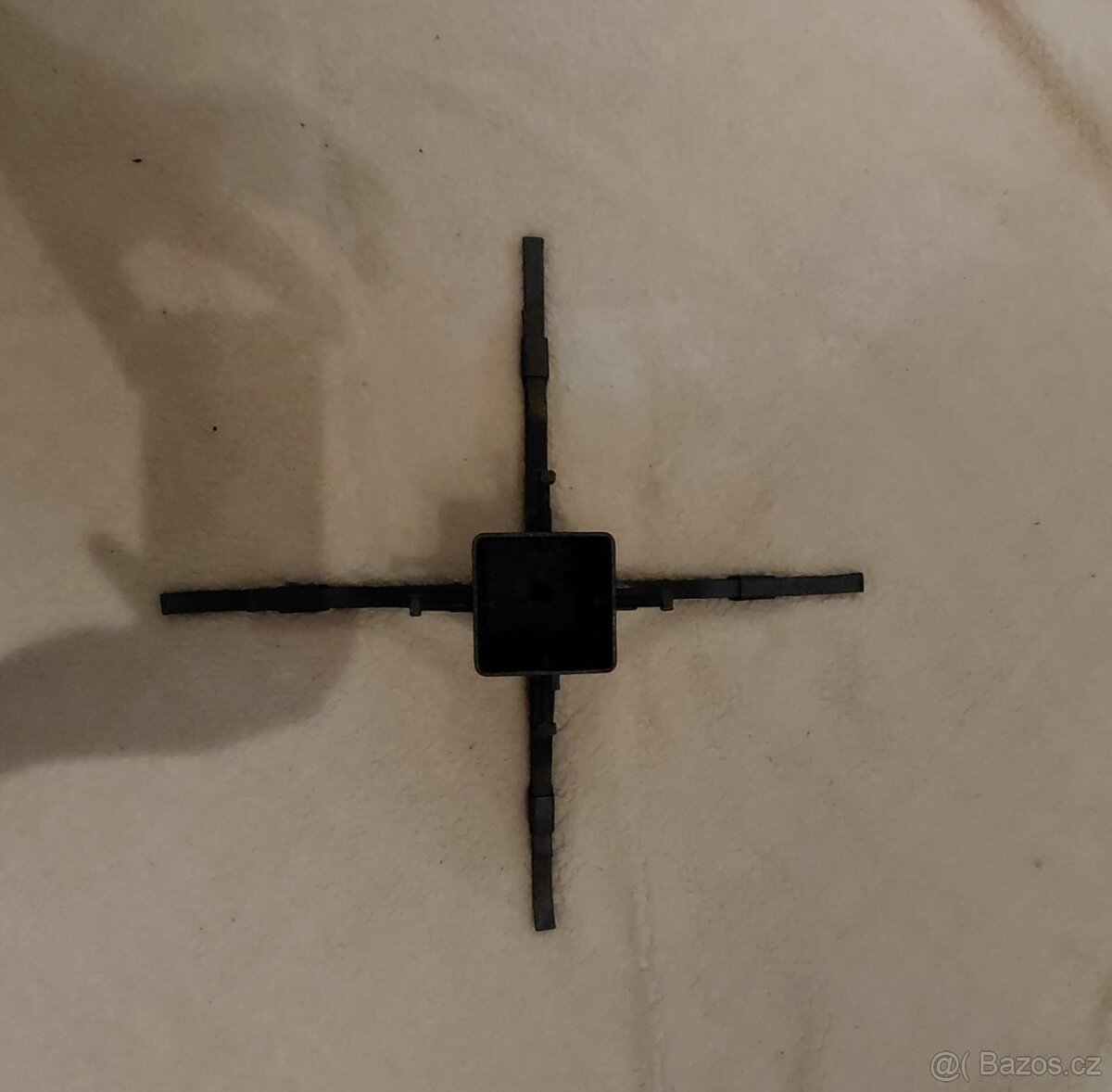 Kovaný stojánek na stromek